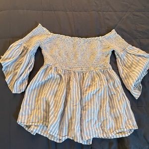 HOLLISTER OFF THE SHOULDER SHIRT - STRIPPED BLUE AND WHITE
